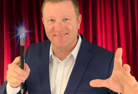 Photo of Jim Lenz, International Entertainer